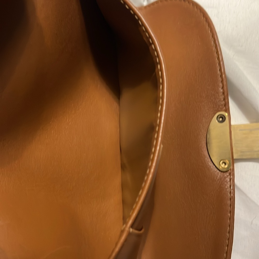 Louis Vuitton 2009 Leather Mahina Brown Amelia International Wallet - Picture 9 of 13
